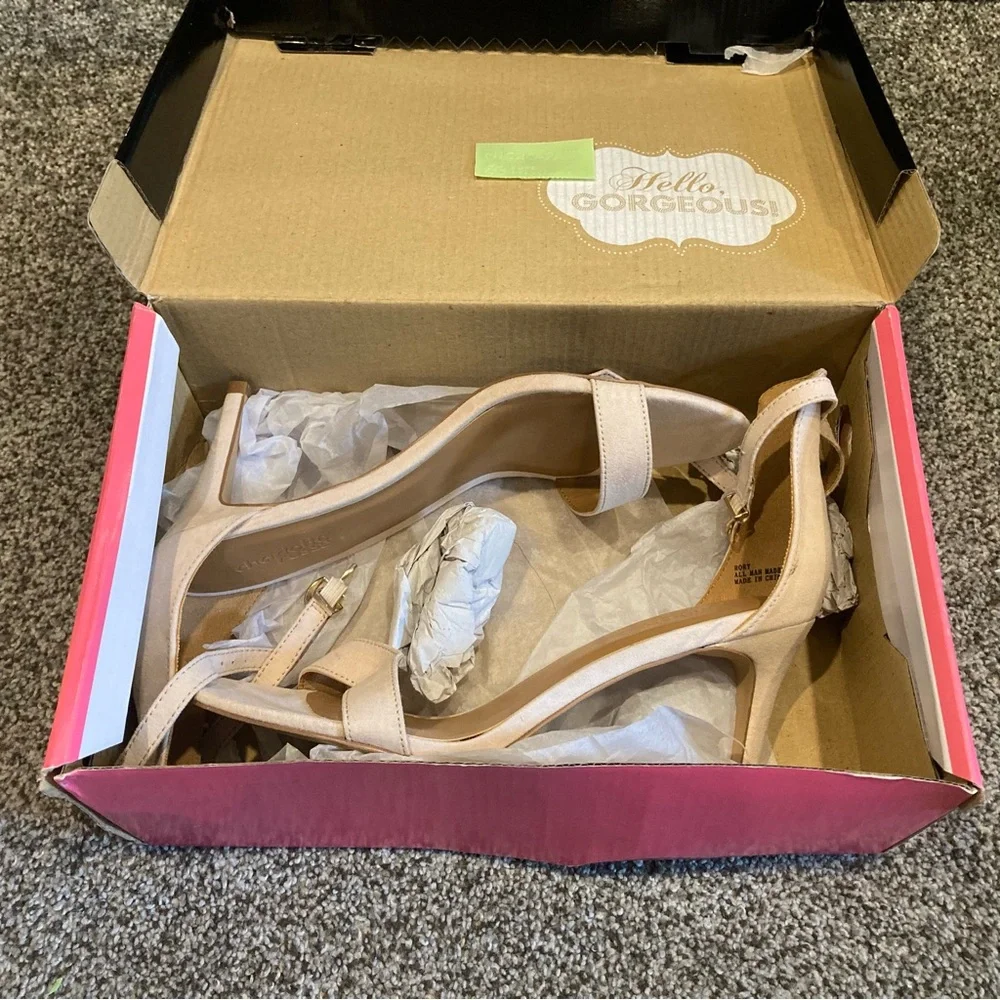 Charlotte Russe Rory Women's High Heel, Nude Patent Leather Size 8